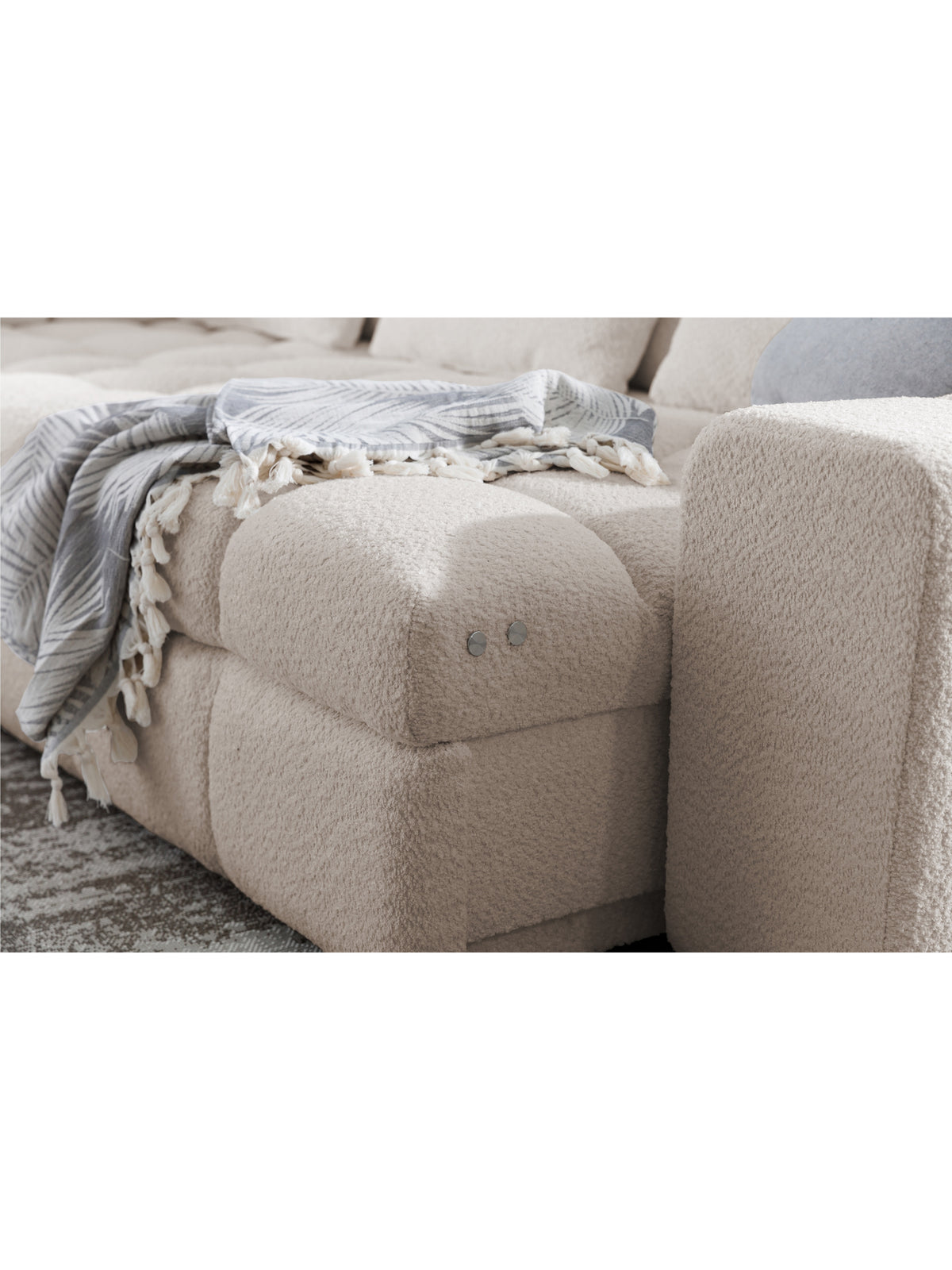 Colțar Magnelio L electric bej material boucle detaliu șezut