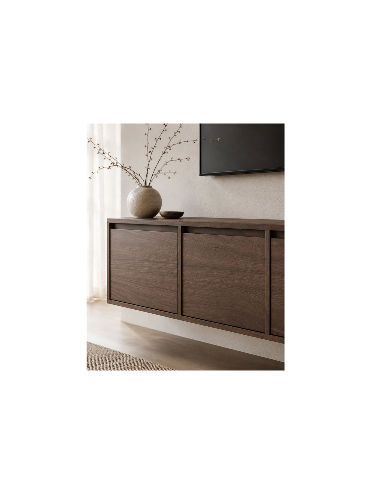 Comodă TV suspendată Zolia 180 cm culoare orzech elegant cu fronturi netede
