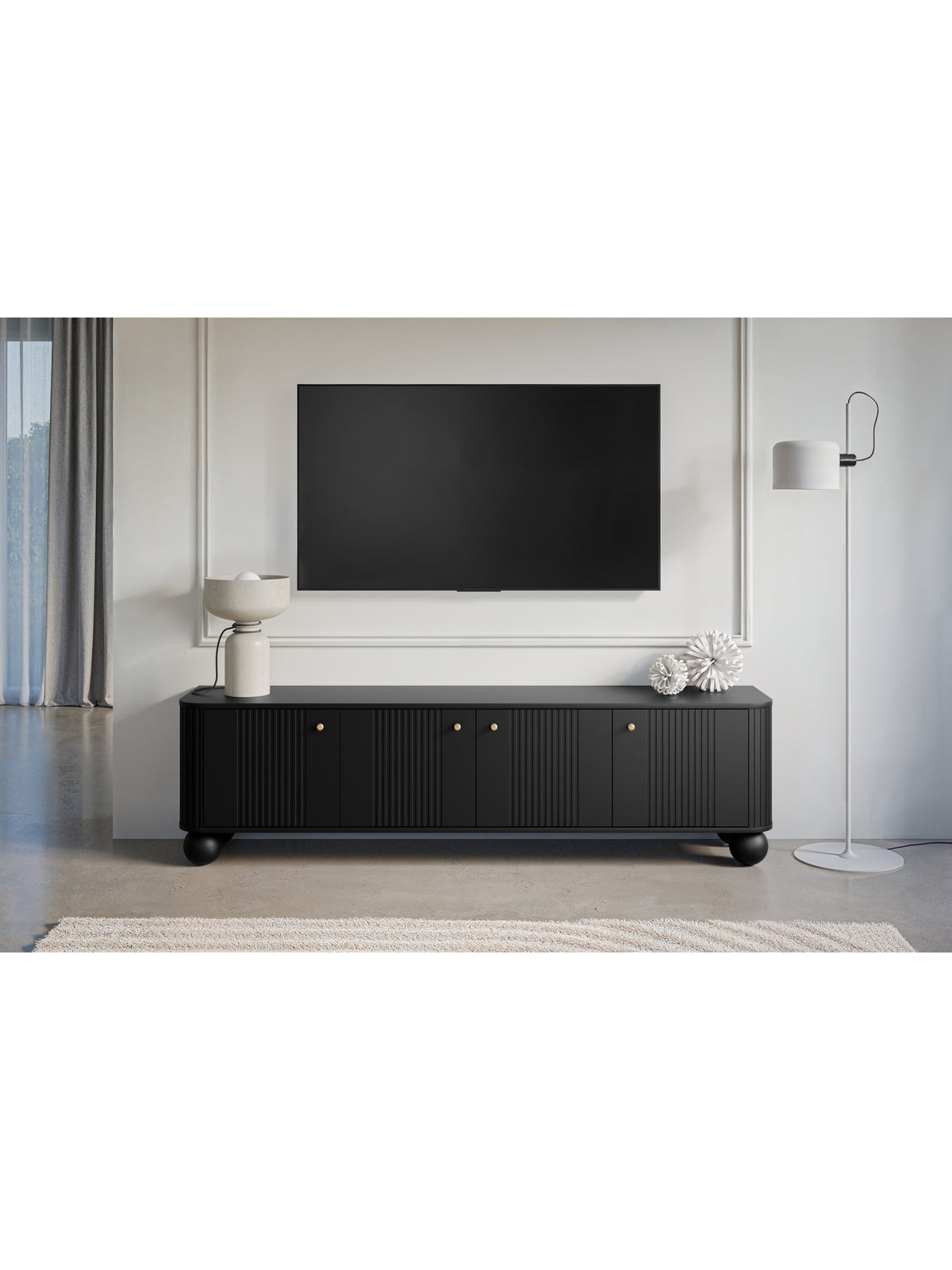 Comodă TV Vesper 4D 187 cm neagră cu mânere aurii și picioare rotunde, vedere frontală