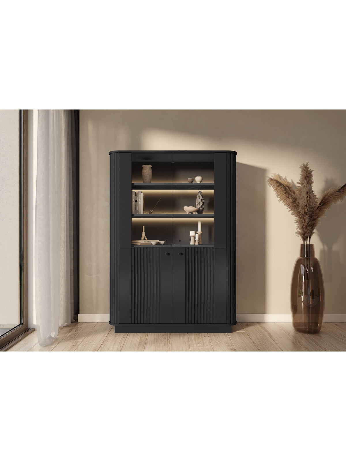 Witryna Vesper 103 cm cu patru uși na cokole - negru / negru Mânere