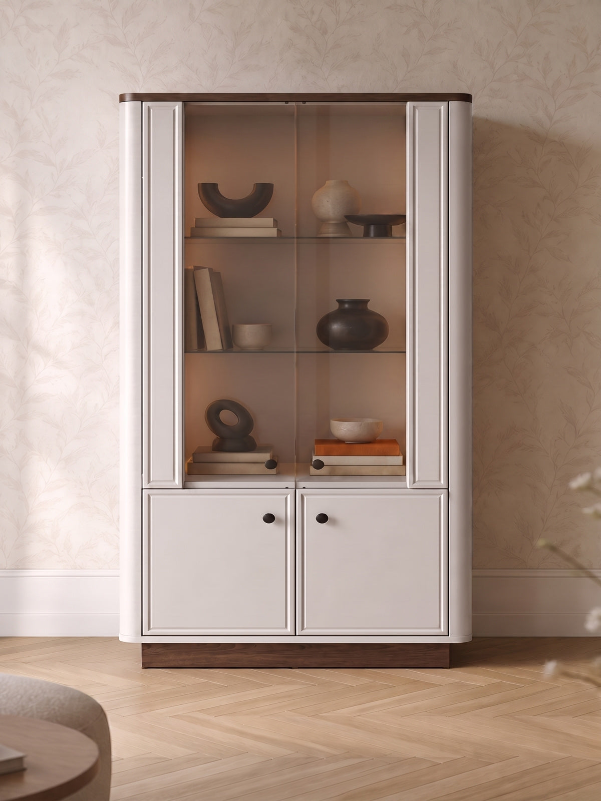 Vitrină înaltă Amberto 92 cm cashmere cu stejar Windmill închis, 4 uși, 3 rafturi din sticlă