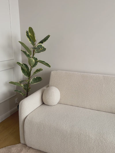 Sofa rozkładana Nido trzyosobowa 140 cm z pojemnikiem - beżowa boucle Quelle 16