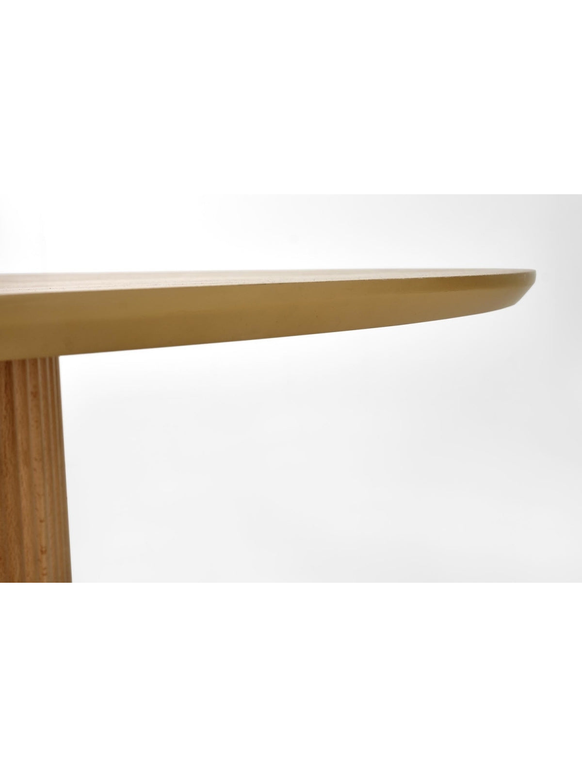 Masă rotundă Rodlin 120 cm stejar natural, detaliu blat și picior