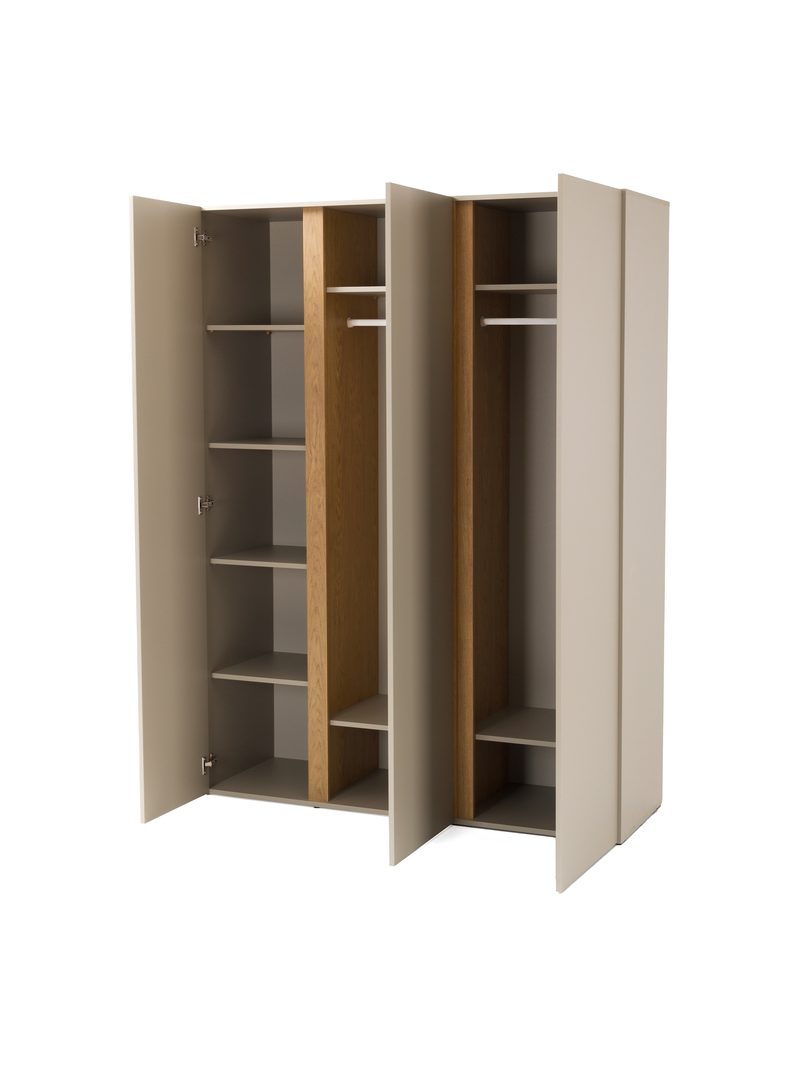 Dulap Altea 145 cm bej nisipiu cu front din stejar uleiat, 3 uși, vedere interior