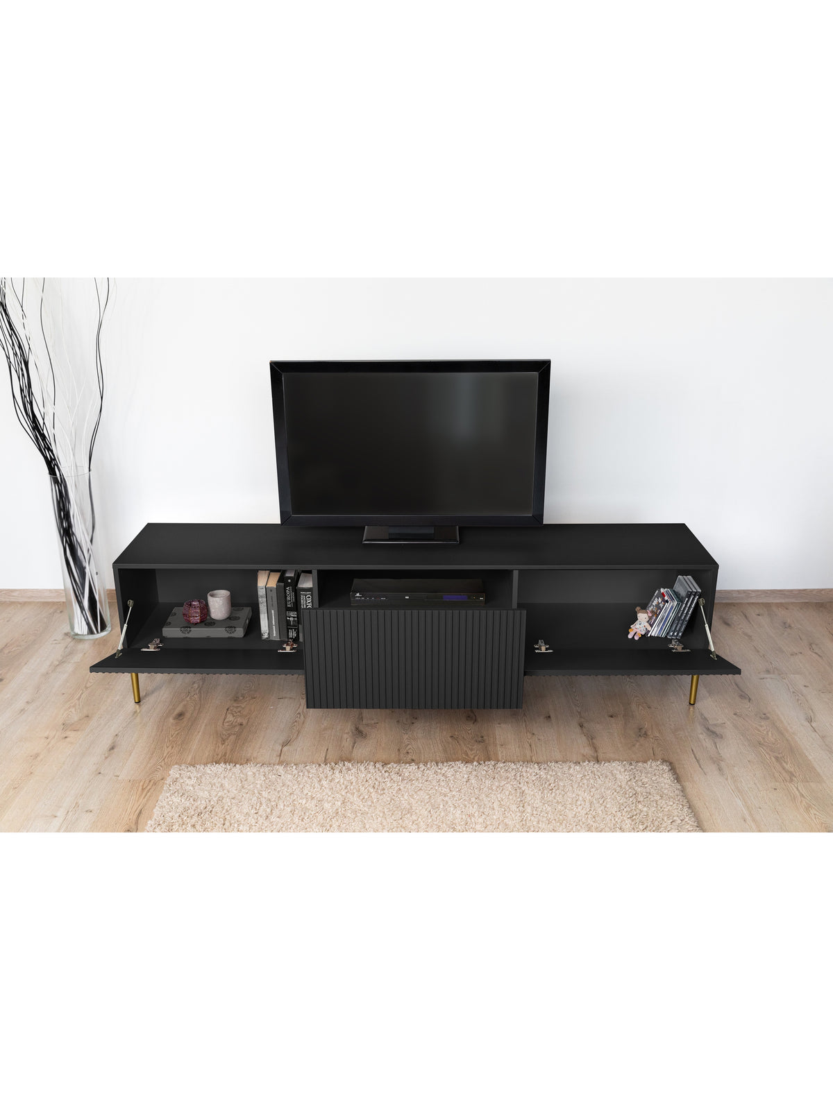 Comoda TV Nicole 200 cm negru mat cu front texturat și picioare metalice aurii, vedere frontală